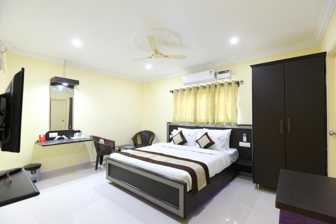 Hotel Sal Inn - Near Airport Ченай Екстериор снимка